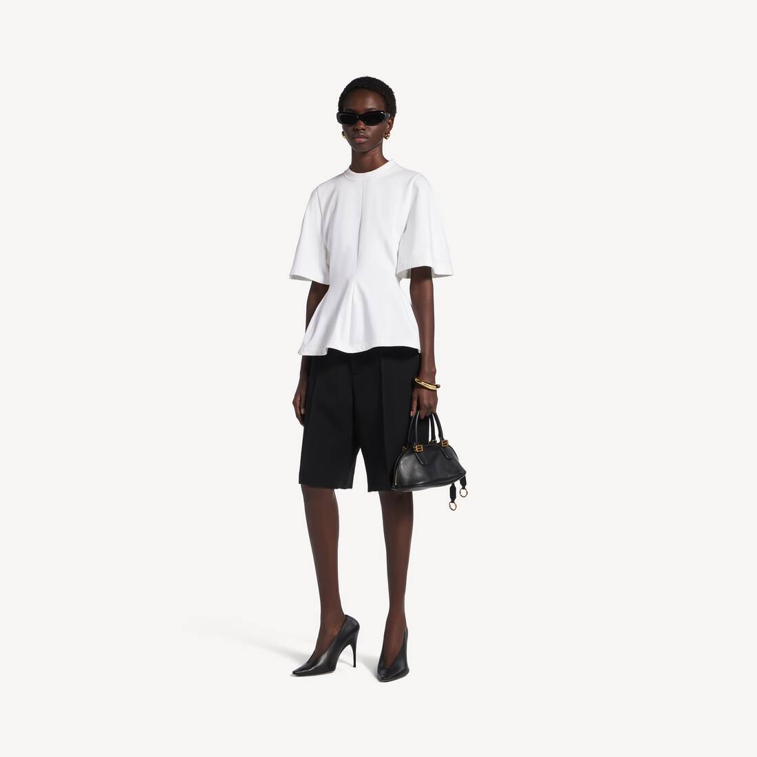 Damas formad T-shirt i vitt