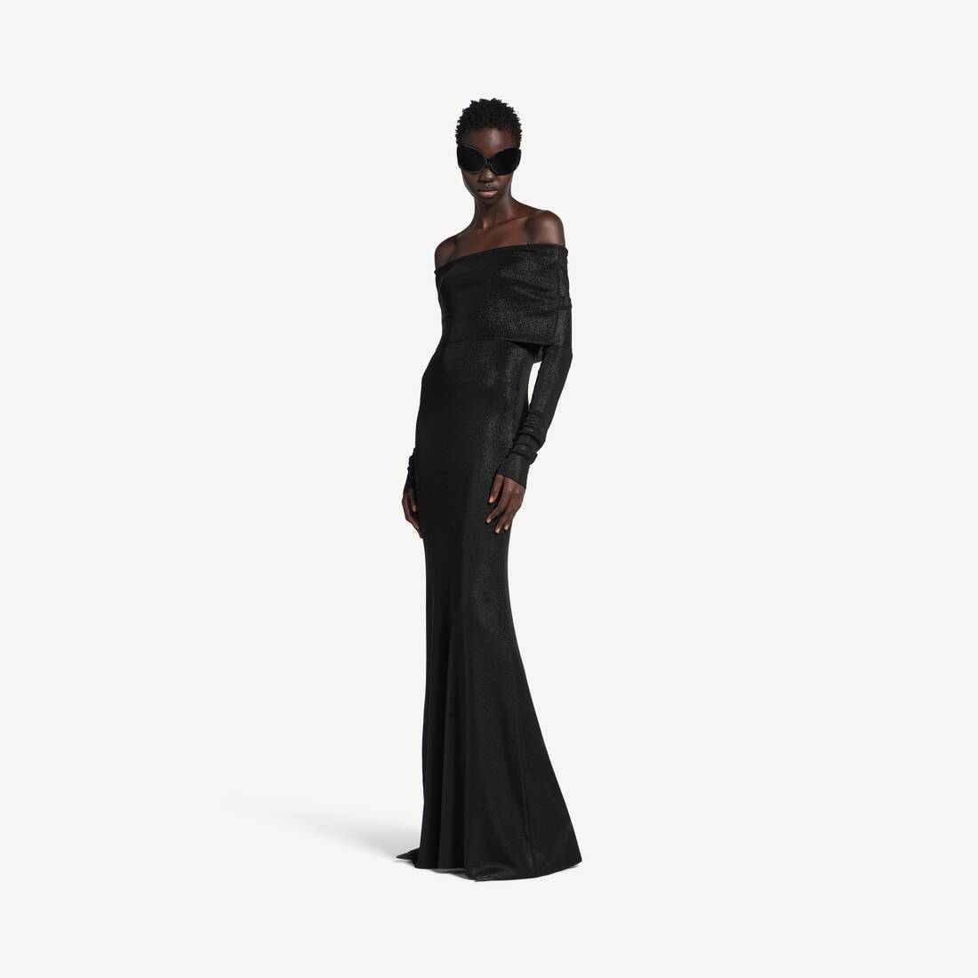 Damsk off-shoulder maxirock i svart/svart