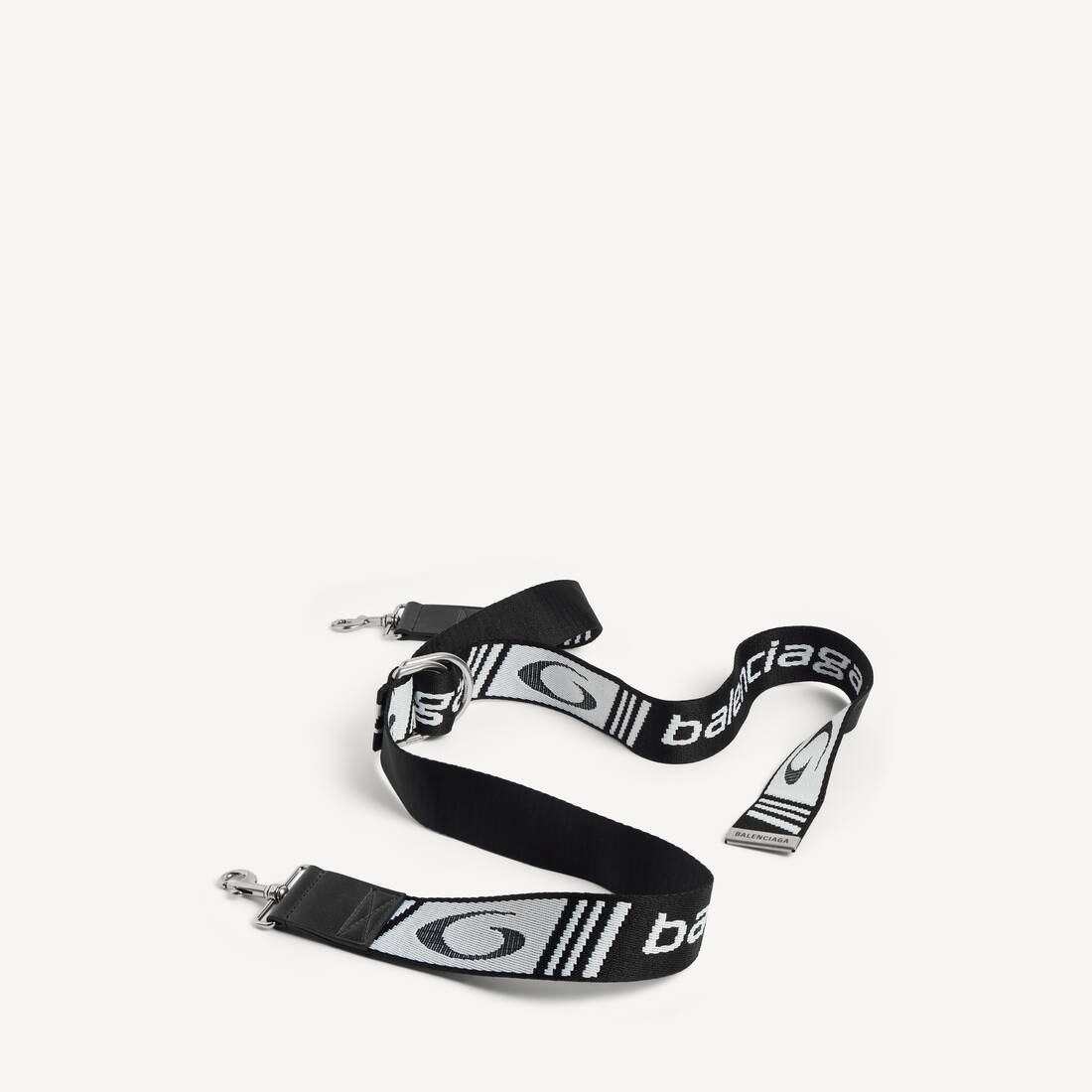 Herrars D-ring armband i svart/vitt