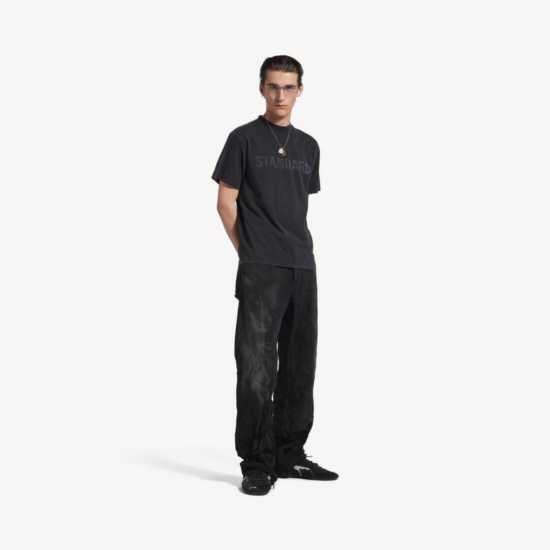 Herrars standard T-shirt regular fit i släckt svart