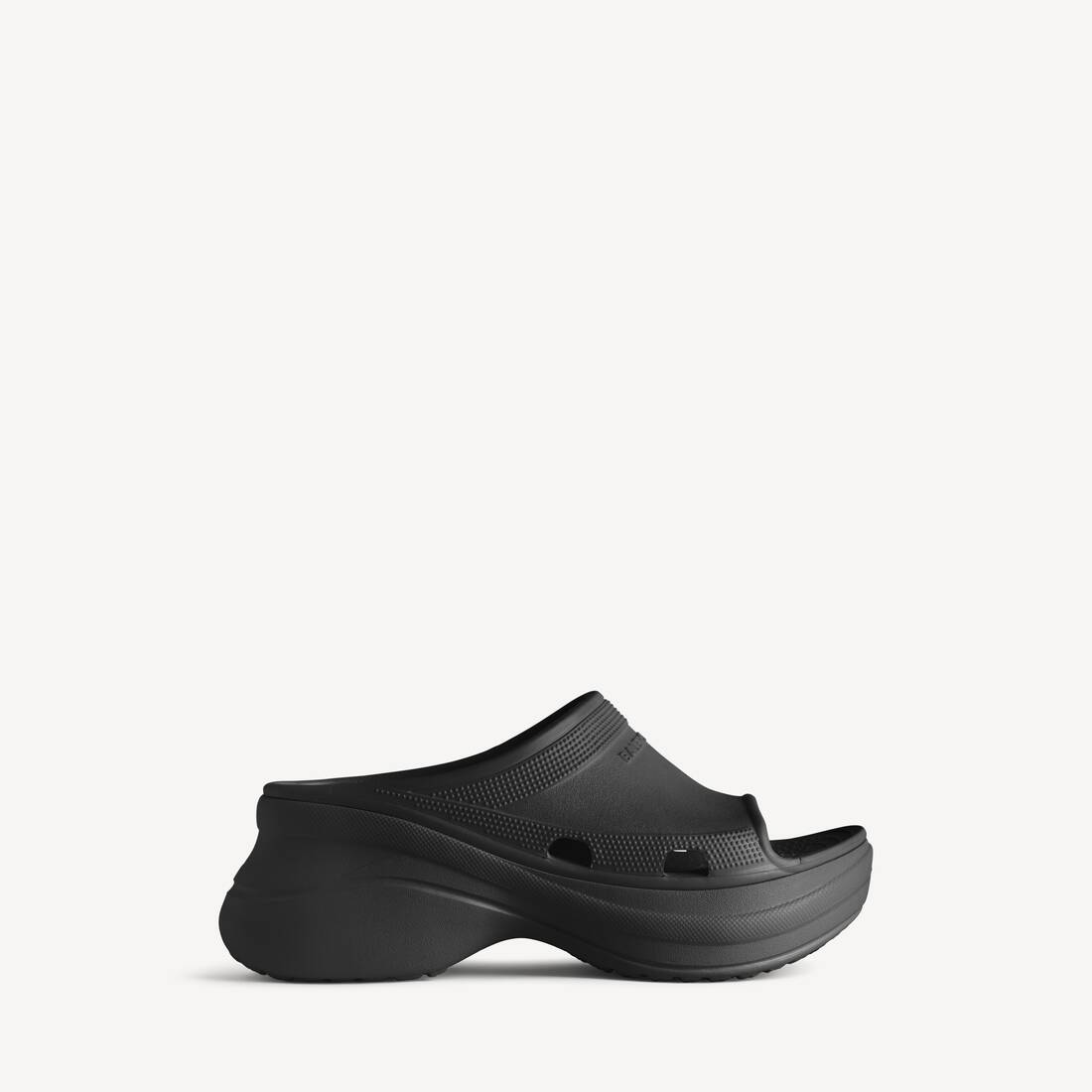Damkorsa Pool Crocs™ Slide Sandal i svart