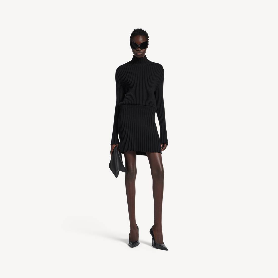 Damsk hourglass-minidress i svart