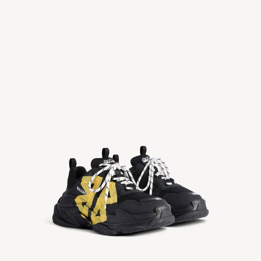 Herrarnas Triple S Tape-typ sko i svart/gul