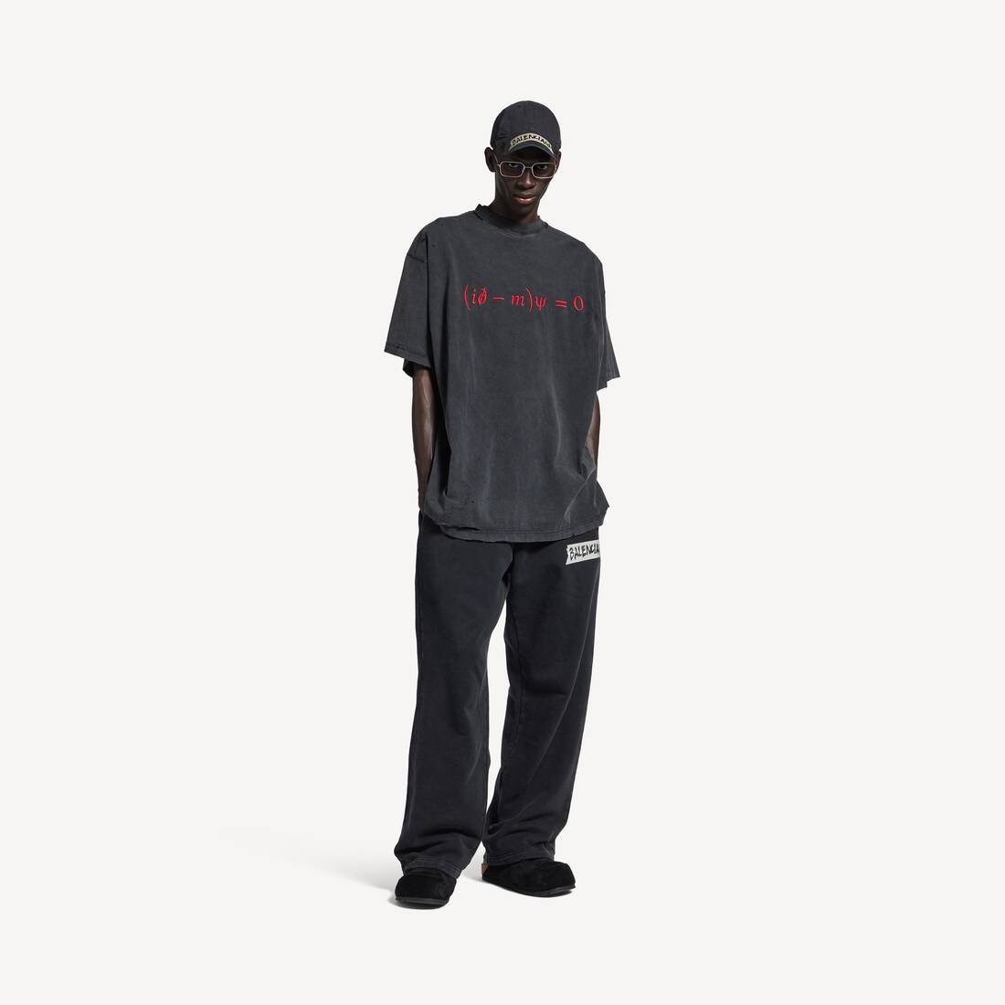 Herrarnas Diracs ekvation oversized T-shirt i tvättat svart/rött