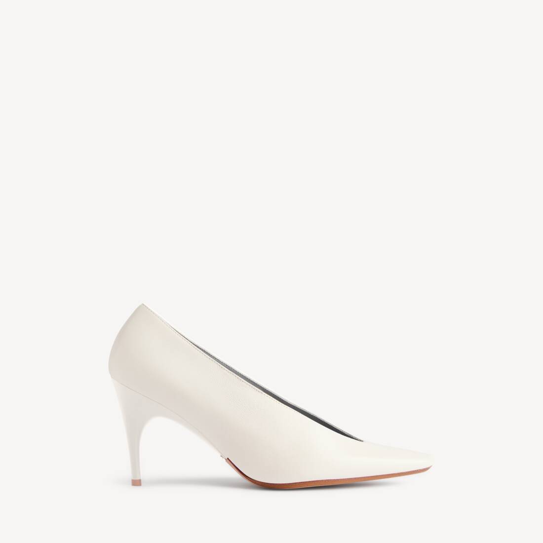 Duchesse-pump för kvinnor i vit snö