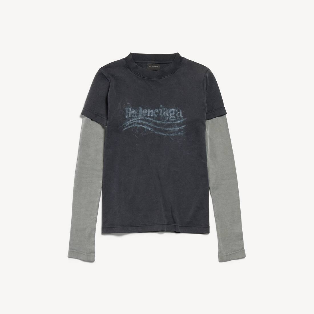 Damas tvättad krönt politisk dubbelärmad T-shirt i svart blekt