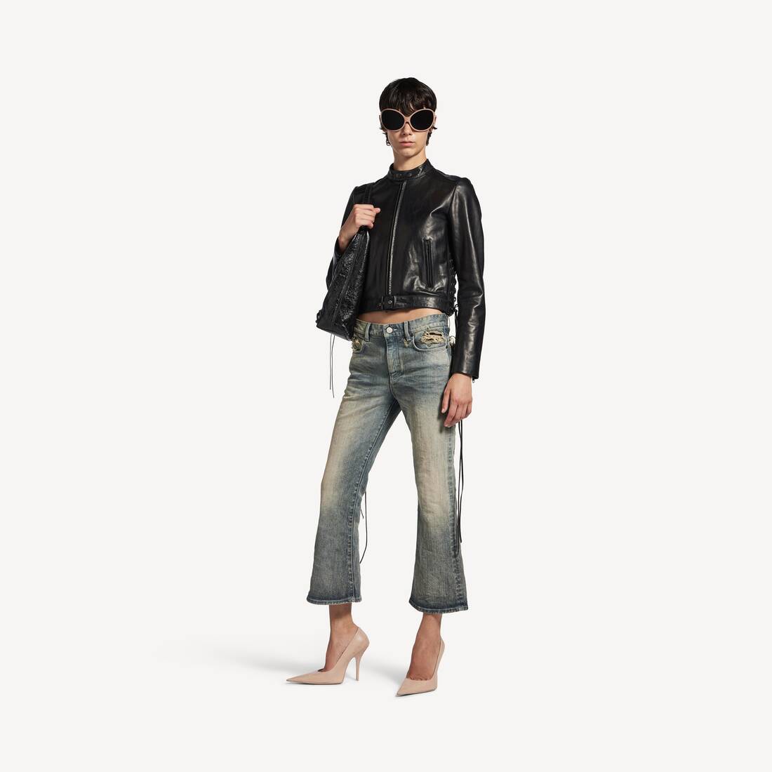 Kvinnors klädsel fläckiga capribyxor i ljusblått