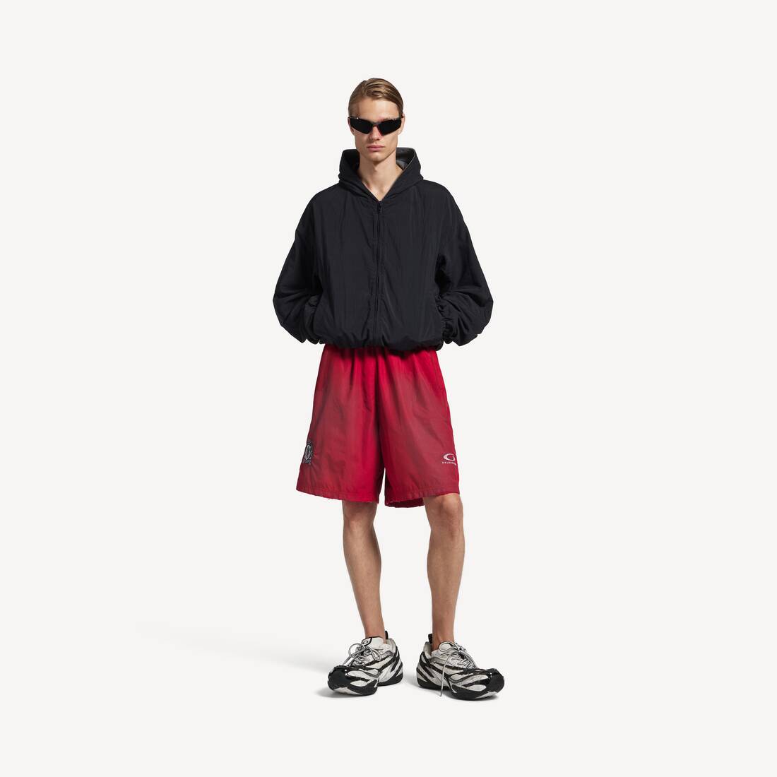 Herrarnas yttre kläder shorts i läppstiftsrött